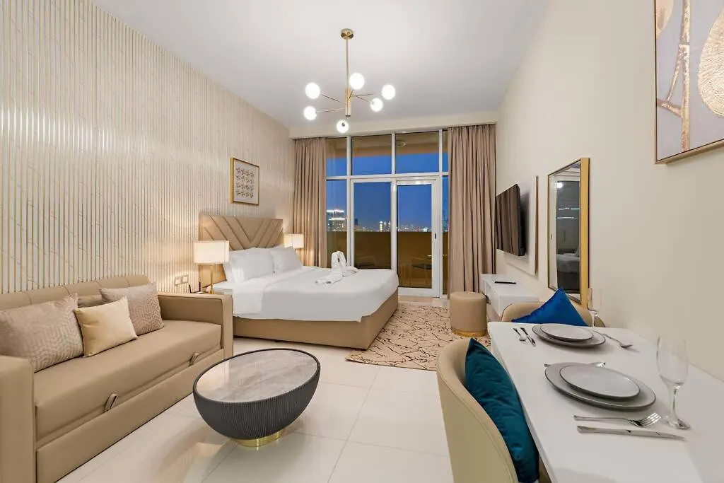 First Class Studio Luxury Getaway Dubai United Arab Emirates