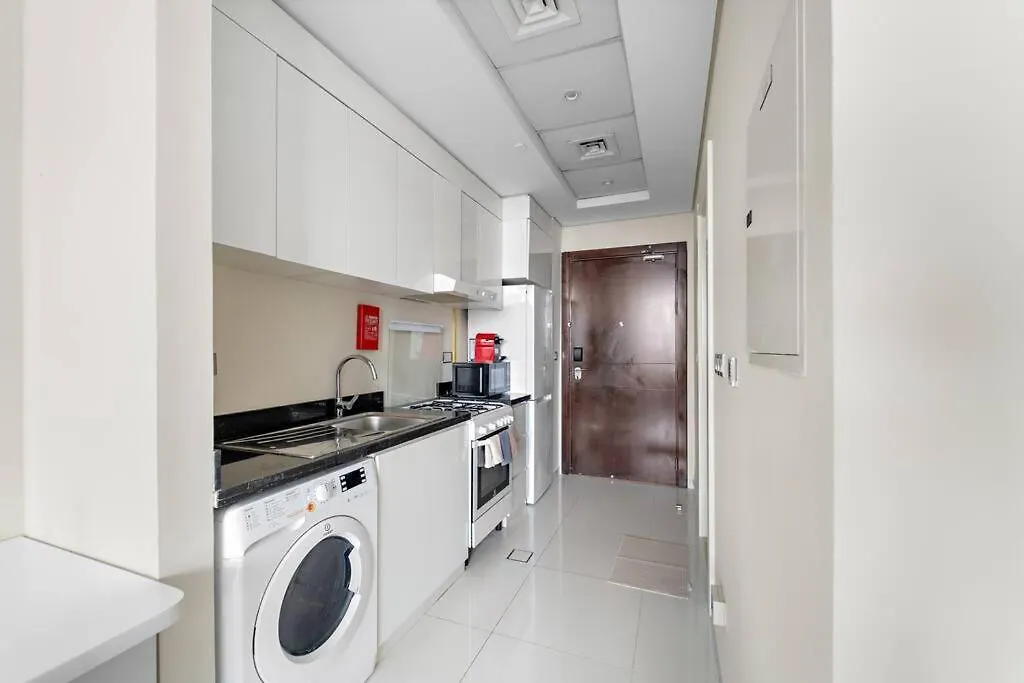 First Class Studio Luxury Getaway Dubai United Arab Emirates