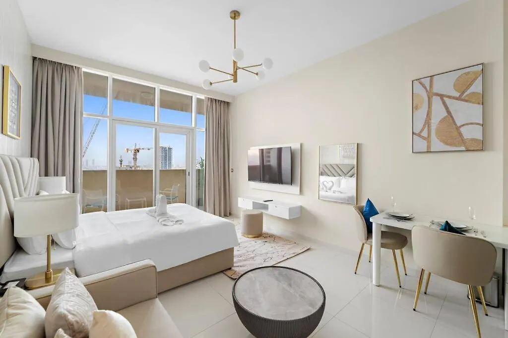 Apartment First Class Studio Luxury Getaway Dubai