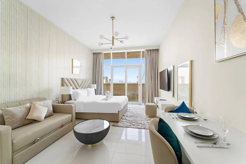 First Class Studio Luxury Getaway Dubai